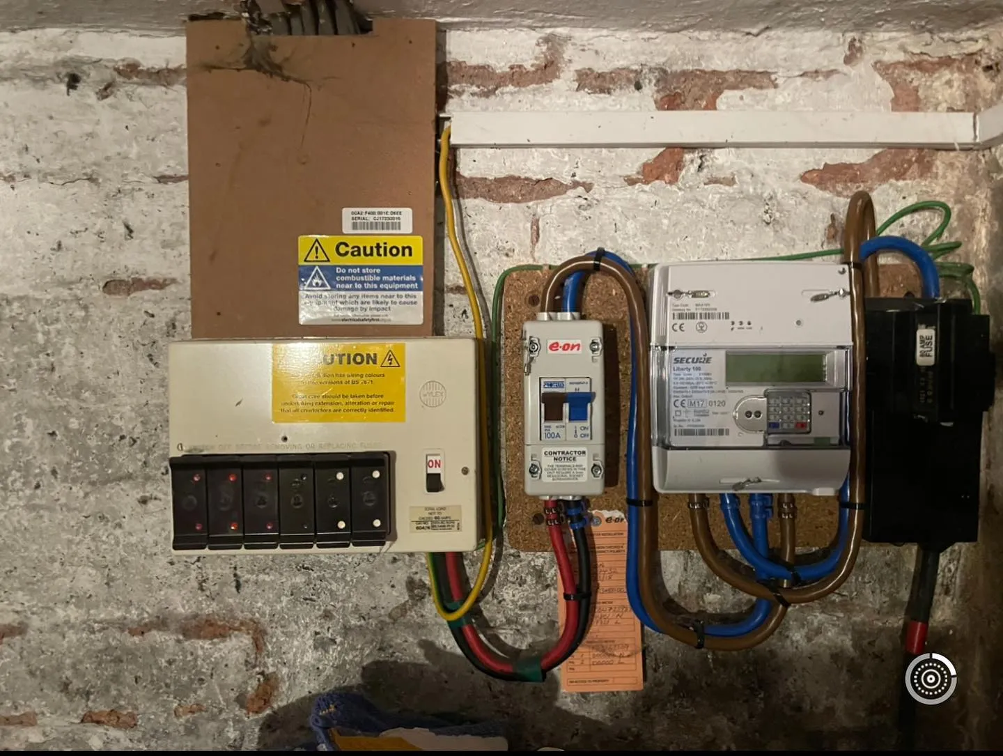 Old fuse board found in a Hereford home